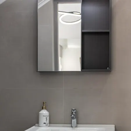 Casa Thea Milos *
